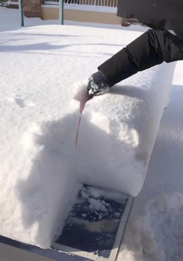 不是東北！山東這倆城市為啥要“雪中刨車”？