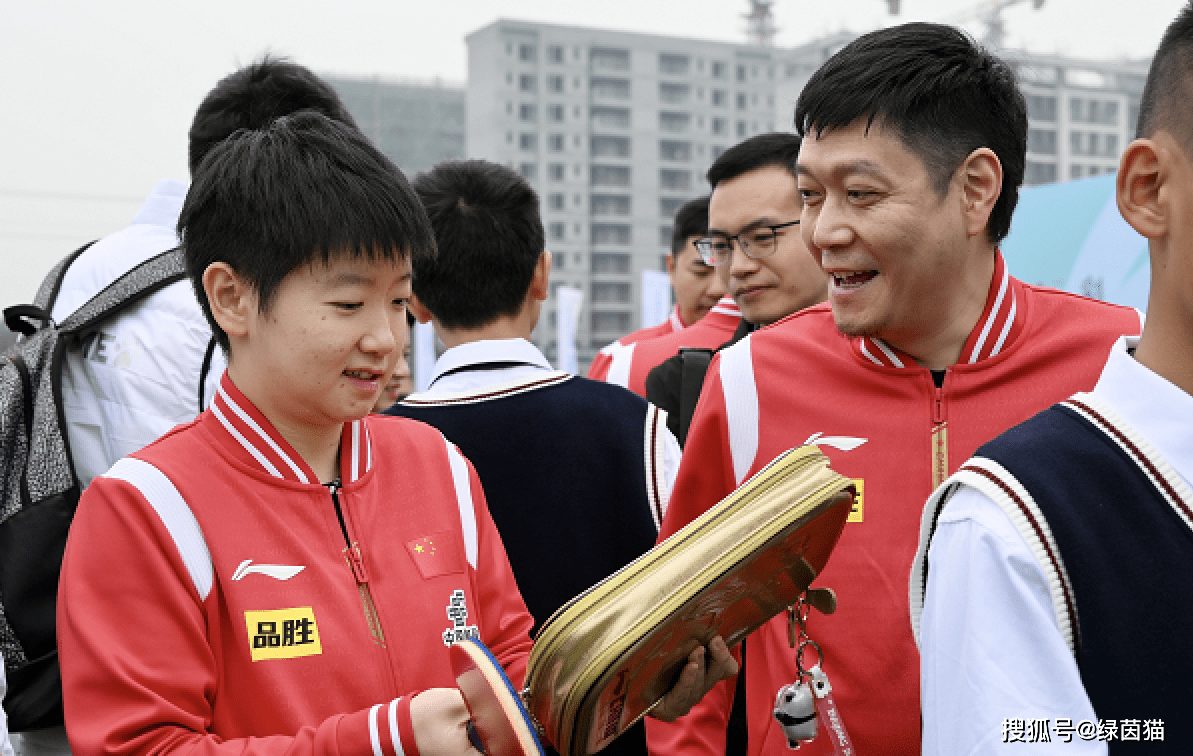 媒體：鋼鐵行業(yè)遭遇五年來(lái)最難一年