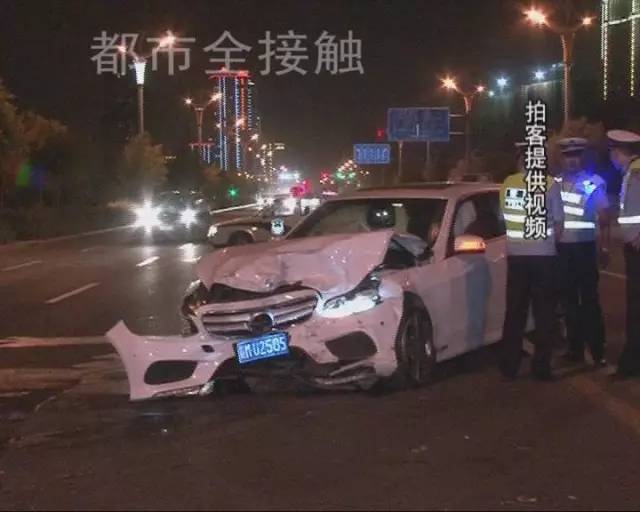 4名中國(guó)留學(xué)生車禍身亡 皆未成年