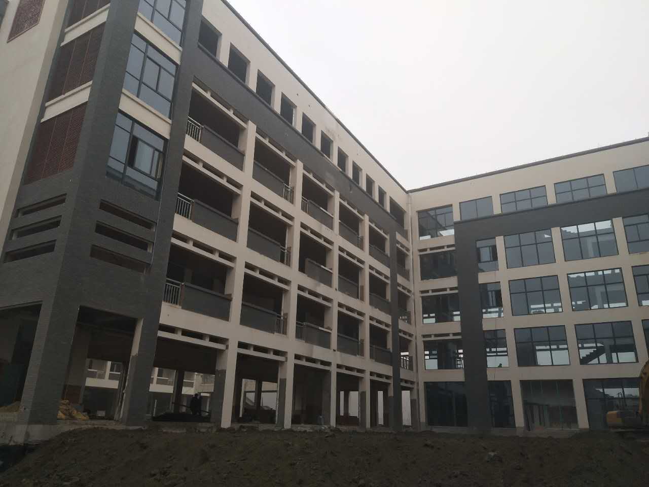 浙江杭州半山中學(xué)項(xiàng)目 浙江杭州半山中學(xué)項(xiàng)目