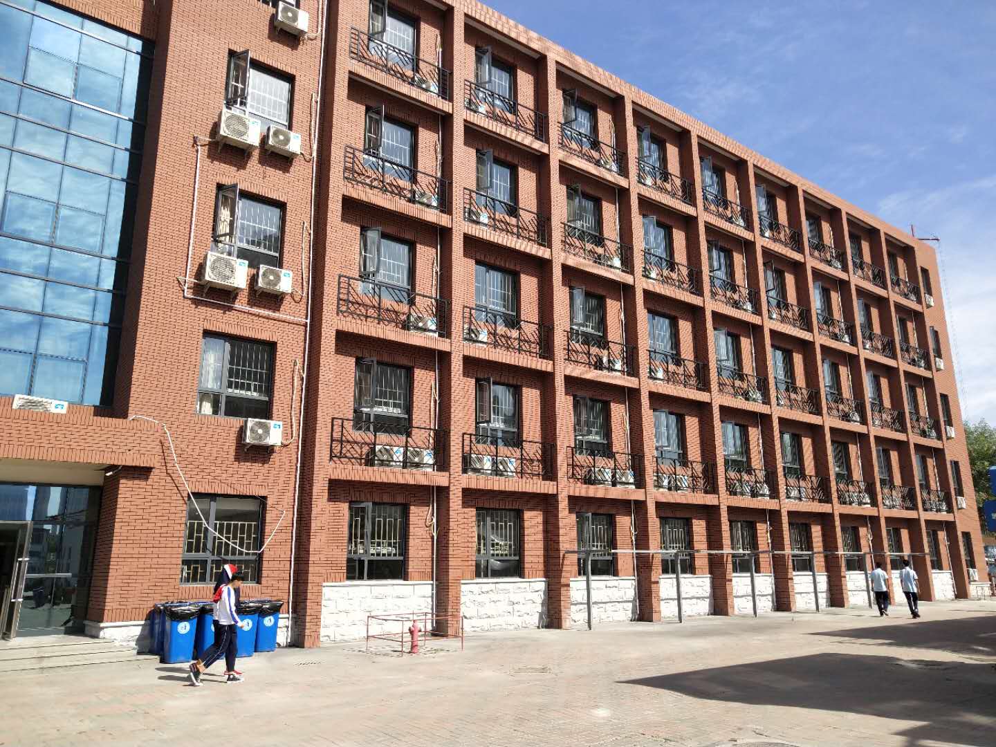 天津第一商業學校學生公寓樓項目 天津第一商業學校學生公寓樓項目